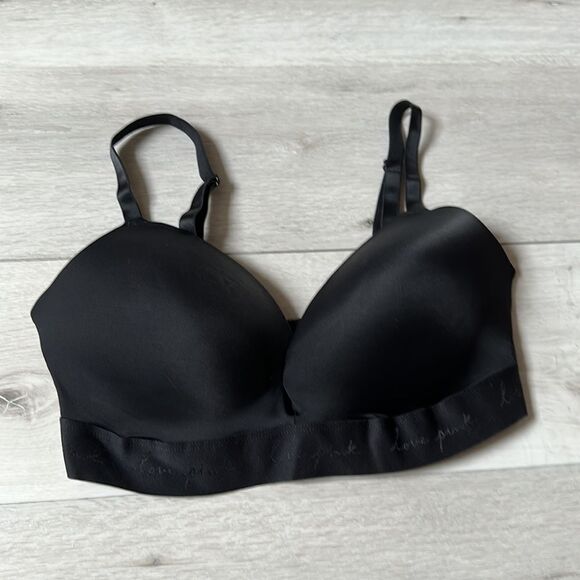 Victoria Secret PINK
Wear Everywhere Wireless Push-Up Bra BLACK 36DD Nwt - Picture 5 of 7